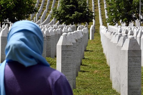 Srebrenica Graeber 20210526 PD15267.HR ELVIS BARUKCIC AFP Picturedesk.Com 20 07 2024